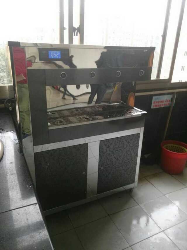 温热型校园饮水机