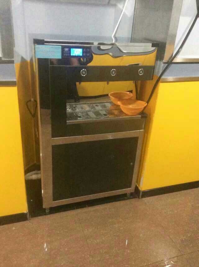 校园饮水机